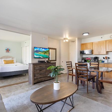 Light & Airy 8Th Floor Ocean View Condo With Lanai Condo Honolulu Dış mekan fotoğraf