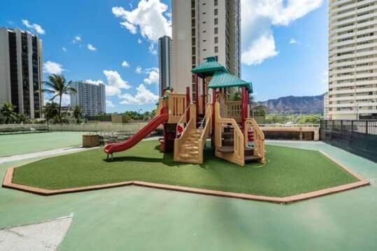 Light & Airy 8Th Floor Ocean View Condo With Lanai Condo Honolulu Dış mekan fotoğraf