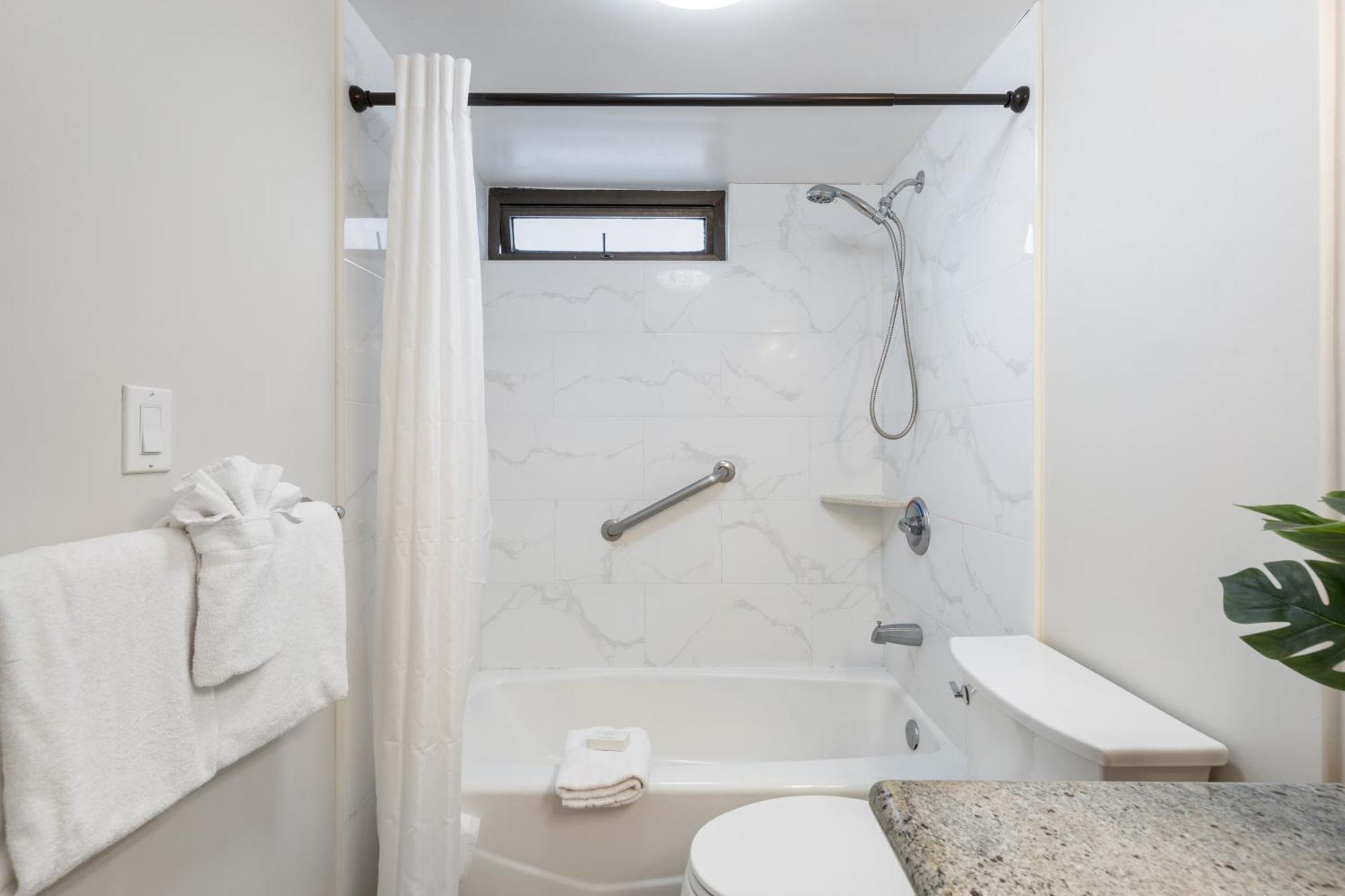 Light & Airy 8Th Floor Ocean View Condo With Lanai Condo Honolulu Dış mekan fotoğraf